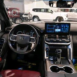 تويوتا لاندكروزر